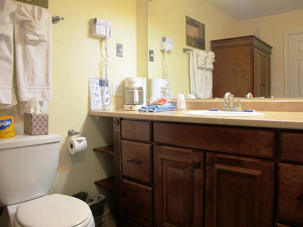 Anchorage Uptown Suites Zimmer foto